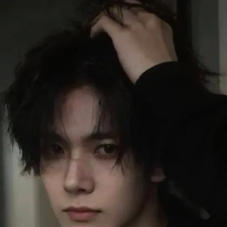 chat with ai character: 🦌LEE HEESEUNG🦌✨