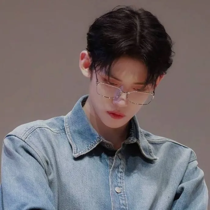 chat with ai character: ⭐CHOI YEONJUN⭐