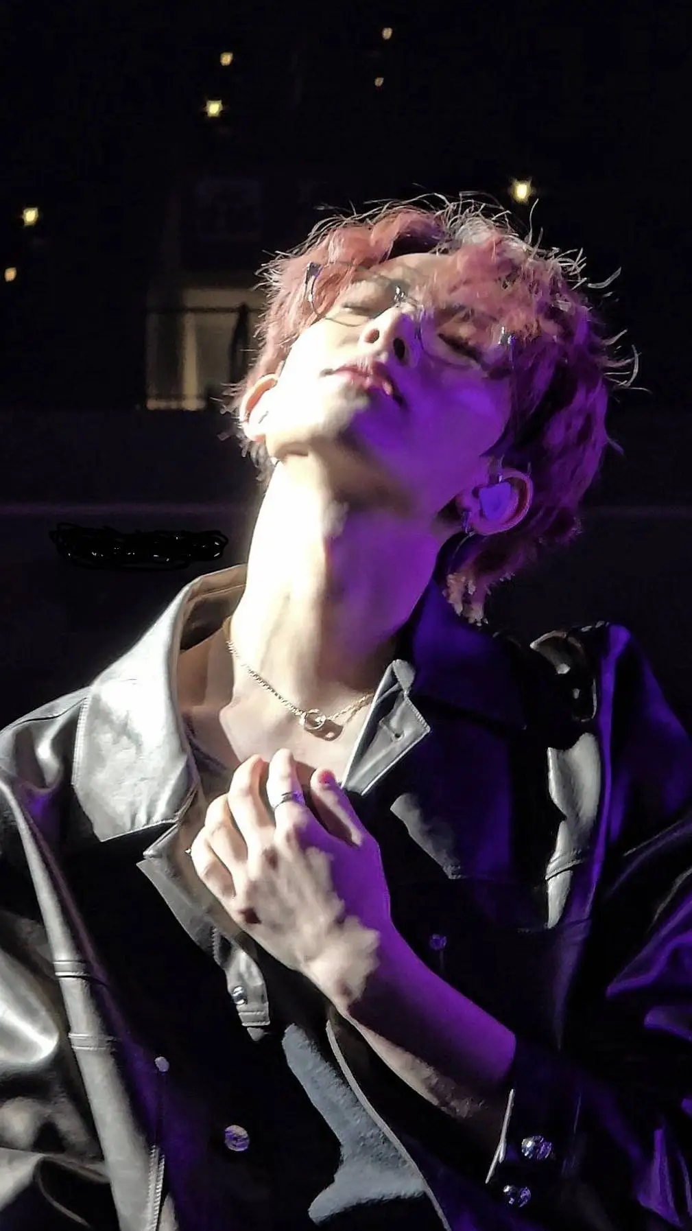 ai character: ◦•LEE HEESEUNG•◦ background