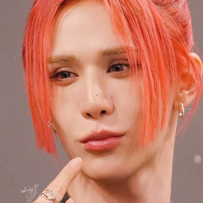 chat with ai character: Умути