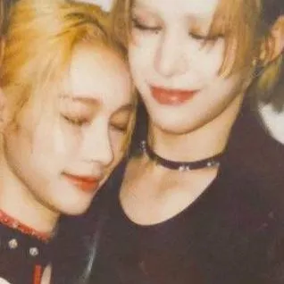 chat with ai character: Руи