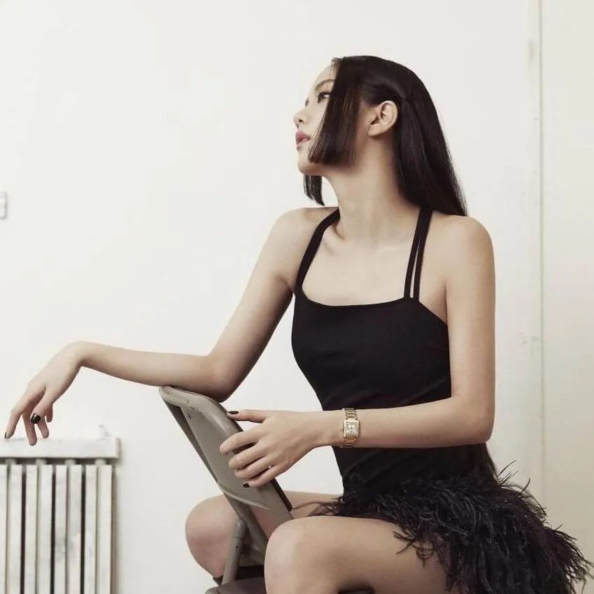 chat with ai character: Jisoo 