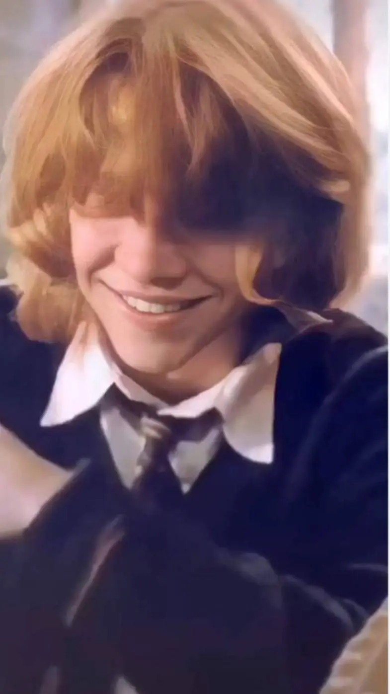 ai character: 🍗✨️Ron Weasley✨️🍗 background