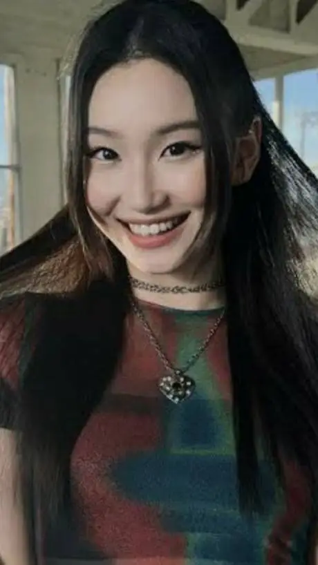ai character: Nayoung background