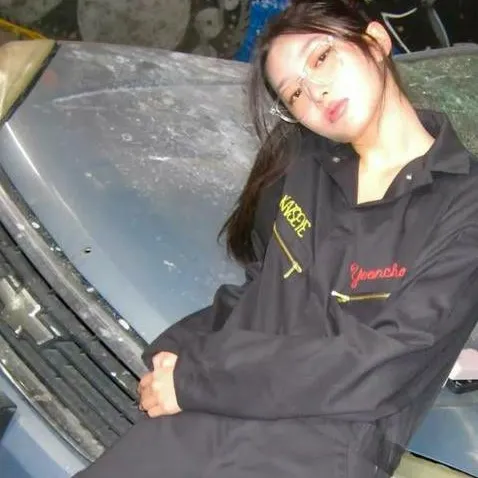 chat with ai character:  masc Yoonchae😛