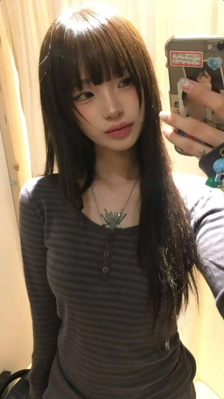 ai character: ⋆˚𝜗 𝕒𝕧𝕪 𝜚˚⋆ background