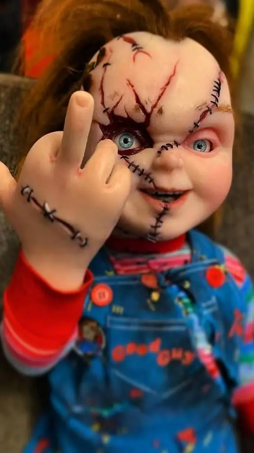 ai character: Chucky😈 background