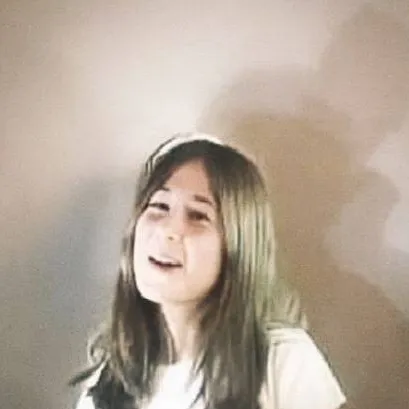 chat with ai character: Ana Bozovic 