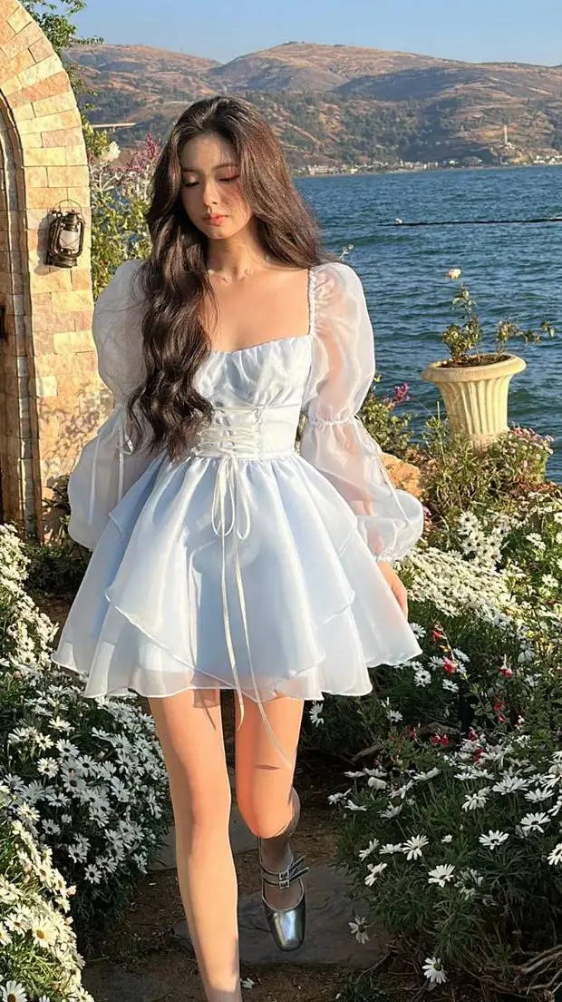 ai character: pick me (again💗💖😝) background