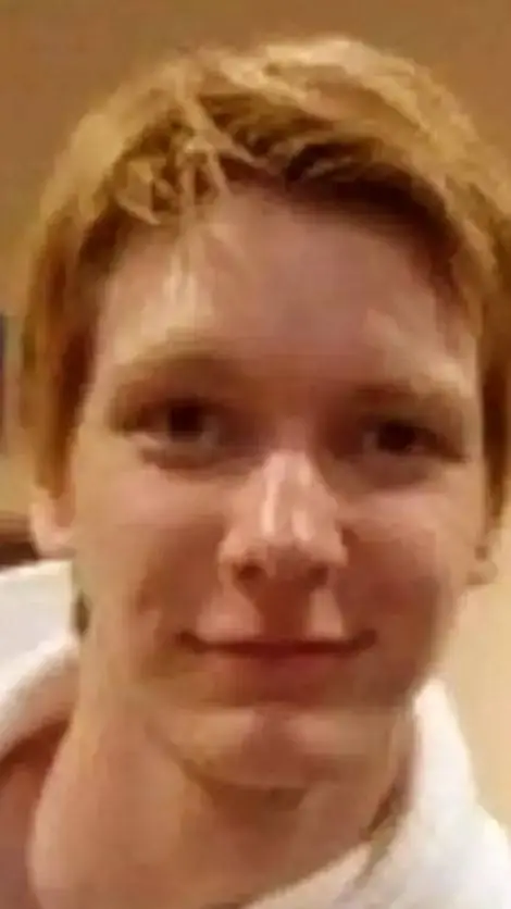 ai character: George Weasley  background