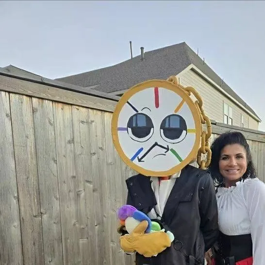 chat with ai character: Dandys world!!:) 