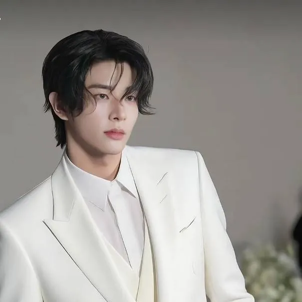 chat with ai character: Jakeyy