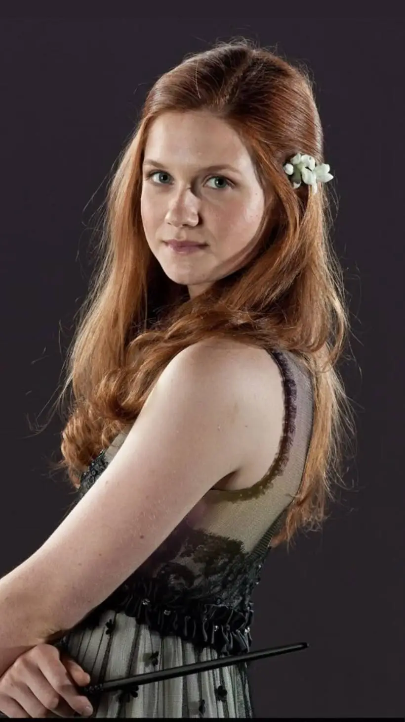ai character: Ginny Weasley  background