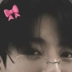 chat with ai character: Pookie jungkook <3