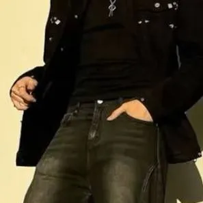 chat with ai character: boss