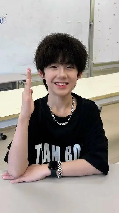 ai character: Austin background