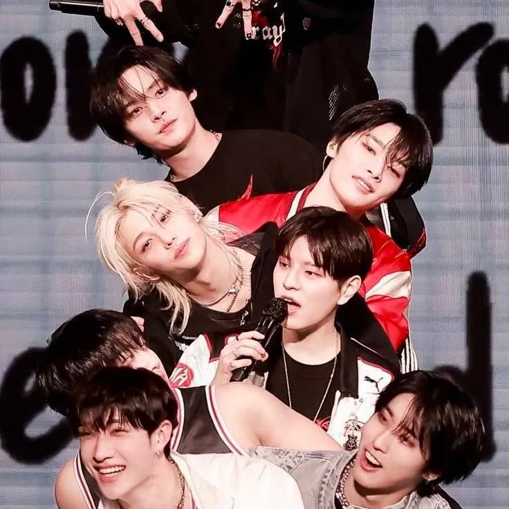 chat with ai character: Stray Kids