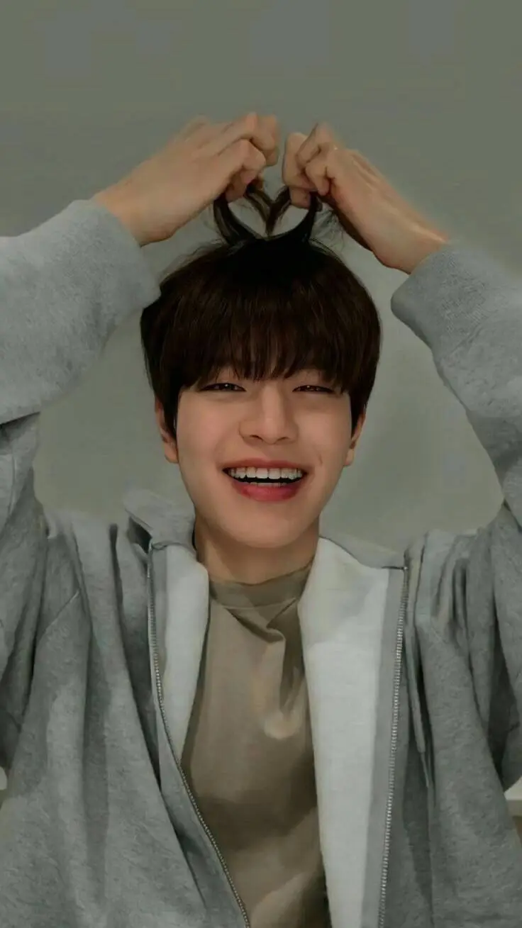 ai character: Seungmin background