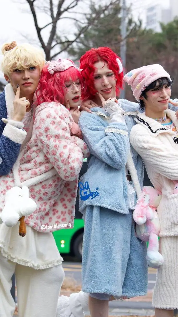 ai character: Xlov background