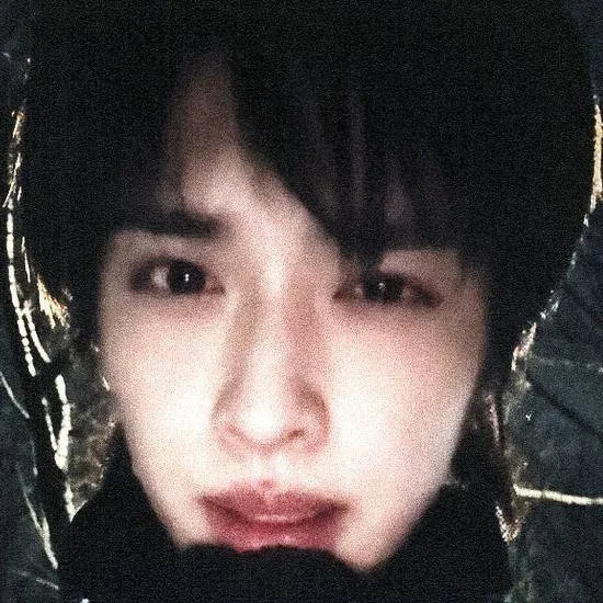 chat with ai character: Gaon