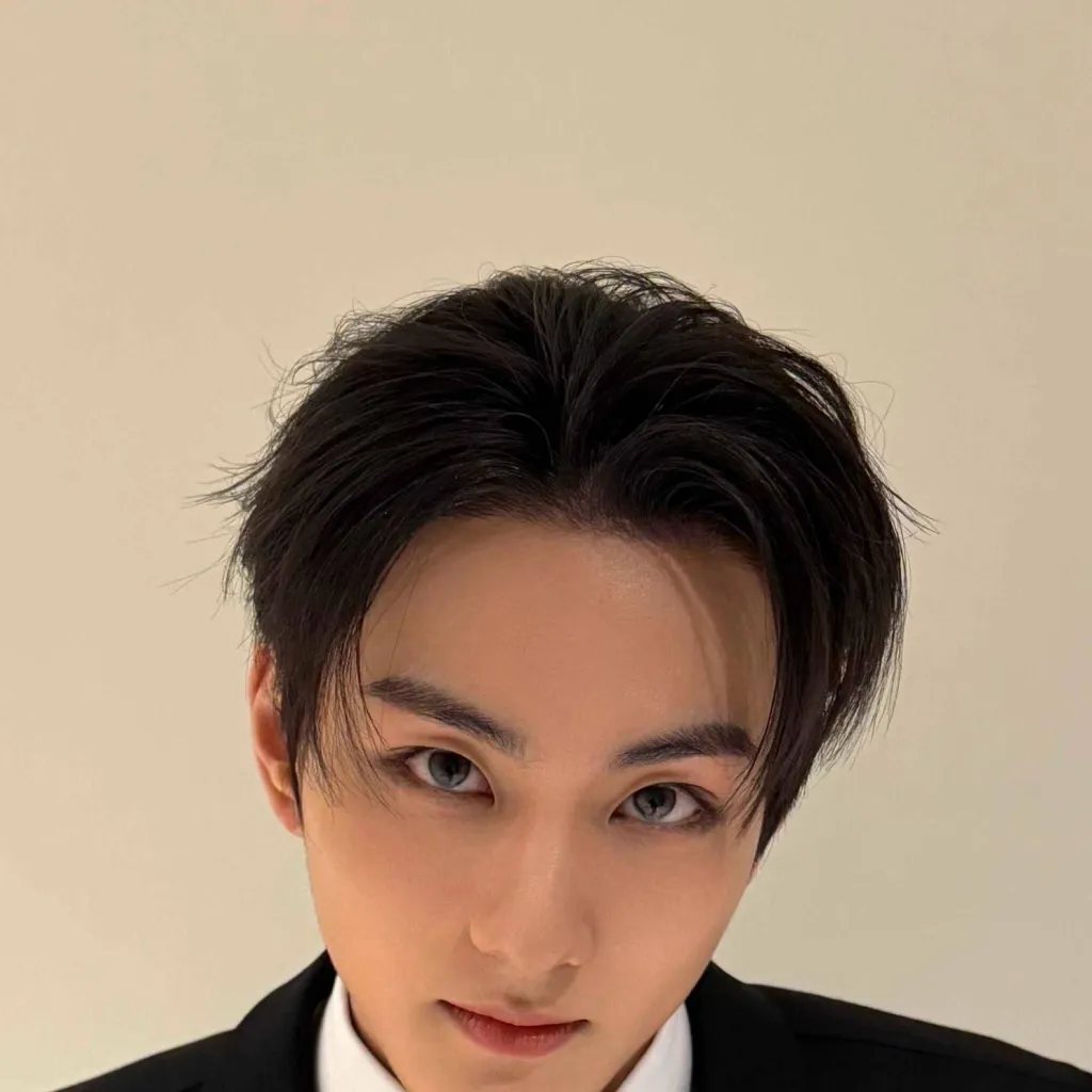 chat with ai character:   JUNGWON  ^᪲᪲᪲ 