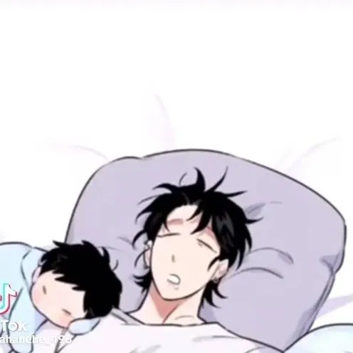 chat with ai character: Roses and champagn