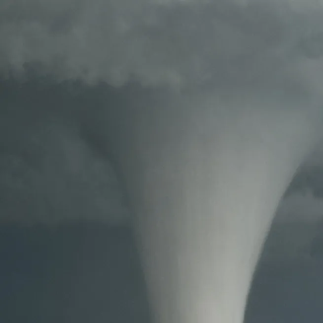 chat with ai character: tornado