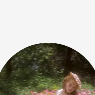 chat with ai character: Izzy