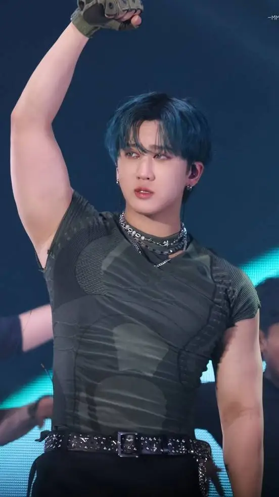 ai character: Skz ☺️ background