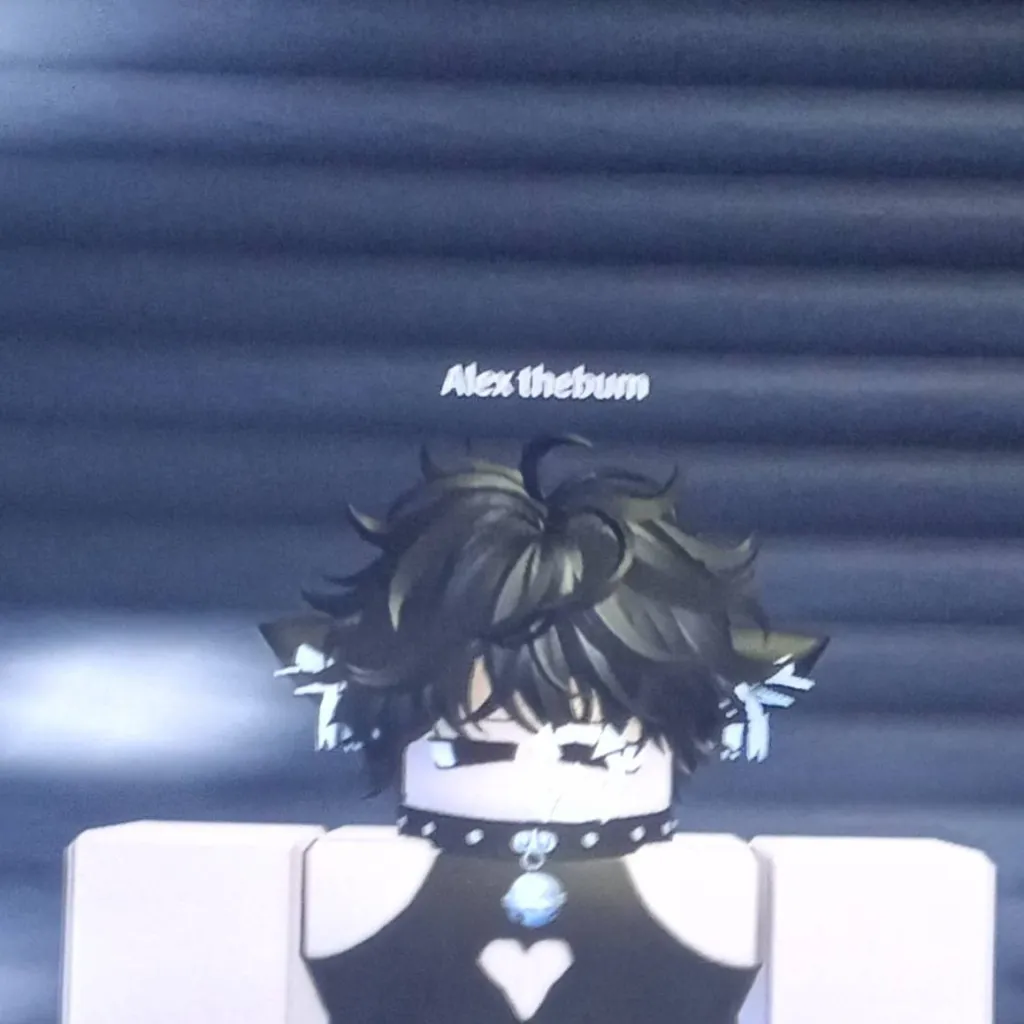 chat with ai character: alex