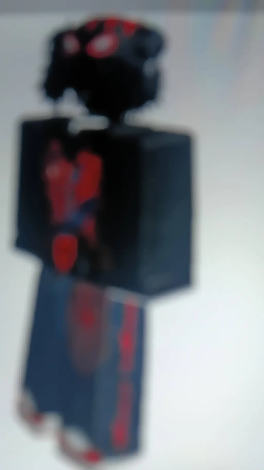 ai character: Luis background