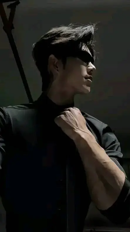 ai character: Alfonso BJ background