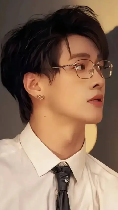 ai character: che-hong background