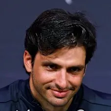 chat with ai character: Carlos Sainz