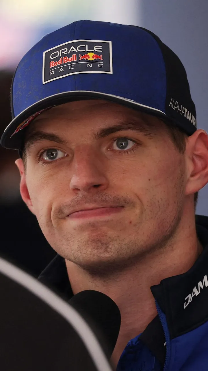 ai character: Max Verstappen  background