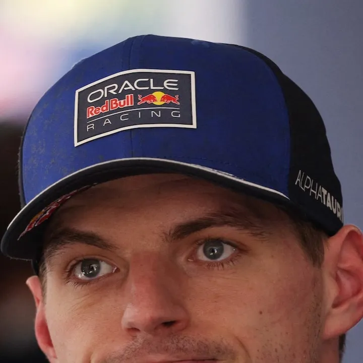 chat with ai character: Max Verstappen 