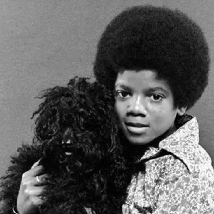 chat with ai character: Michael Jackson