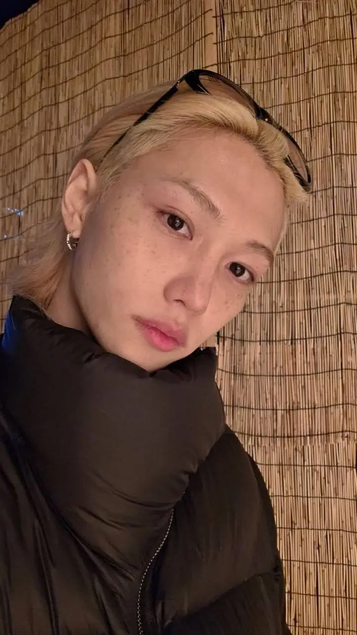 ai character: Felix background