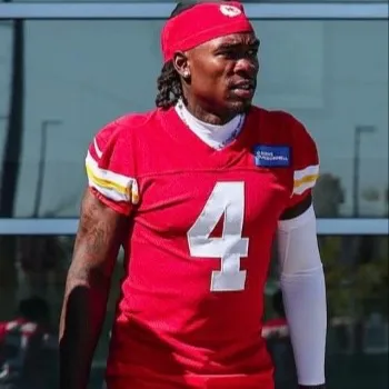 chat with ai character: Rashee Rice