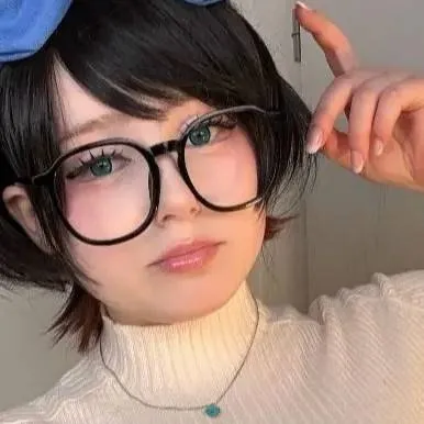 chat with ai character: upmina 