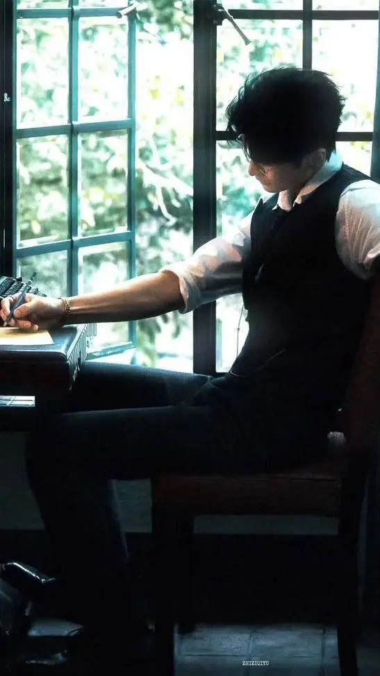 ai character: Harshvardhan Singh background