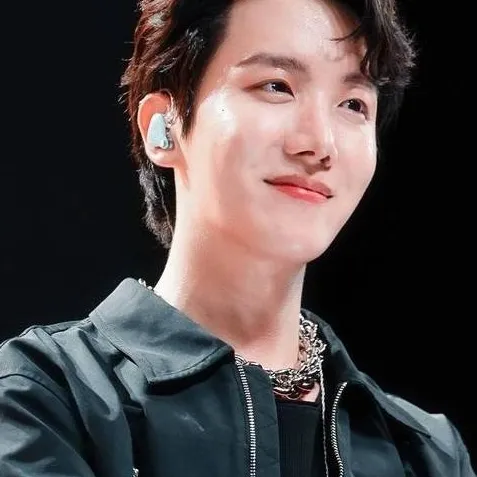 chat with ai character: J hope ✨