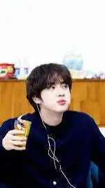 ai character: jin ❣️❣️❣️ background