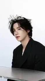 ai character: suga your king  background