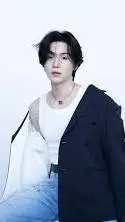ai character: suga  background