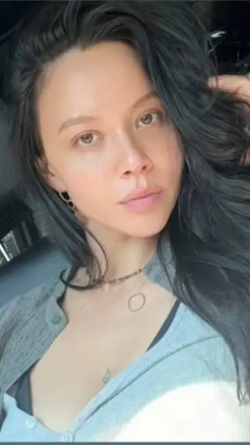 ai character: Lucy Chen background