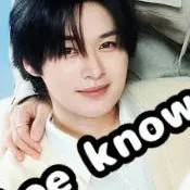 chat with ai character: Lee Know