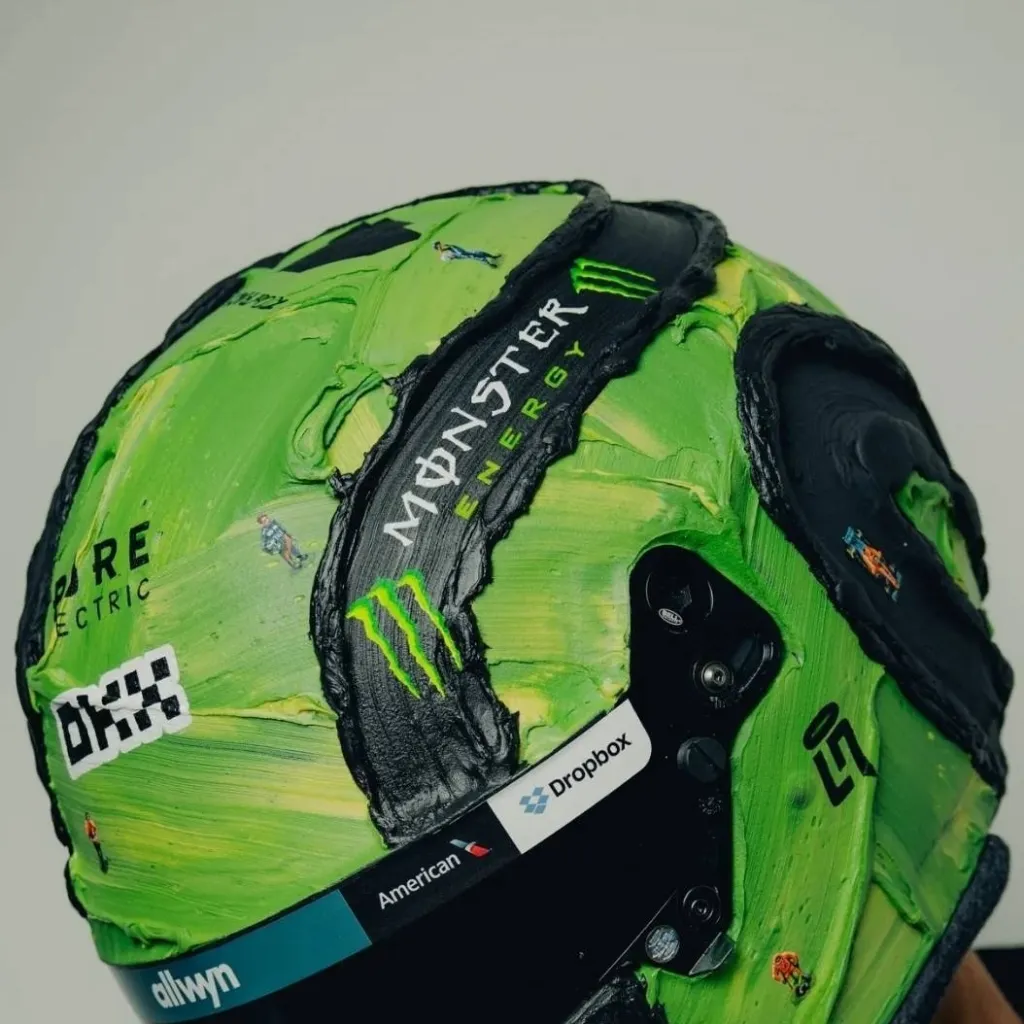 chat with ai character: Lando Norris 