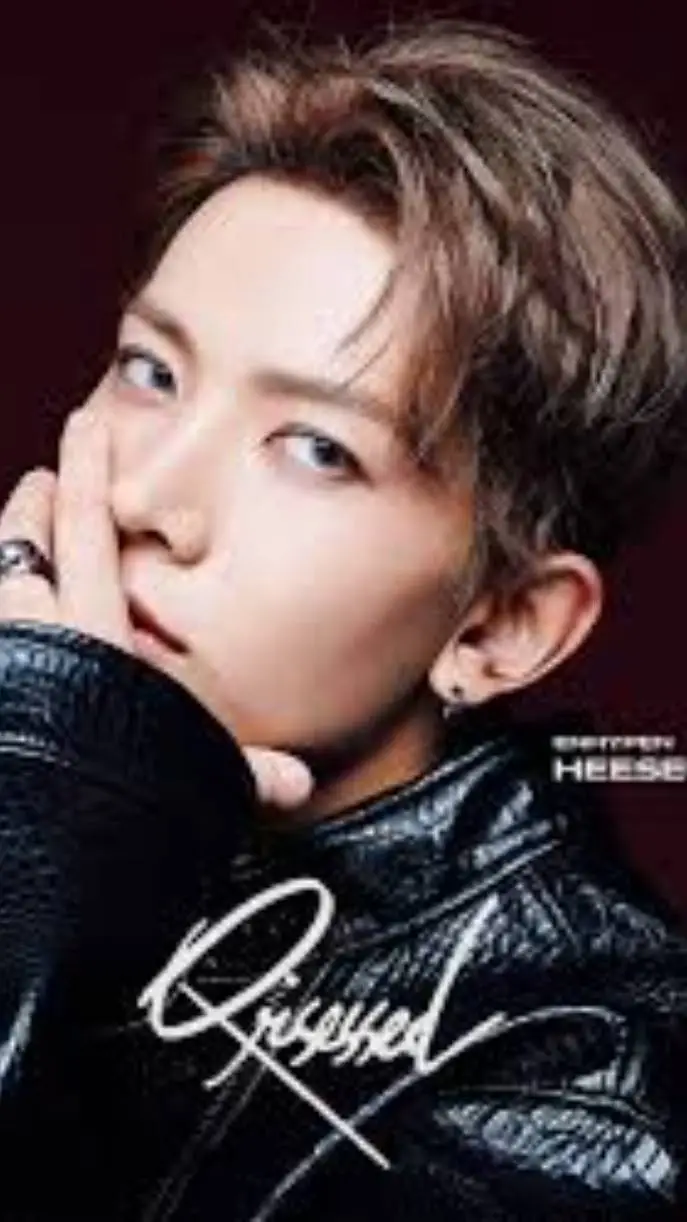 ai character: Heeseung  background