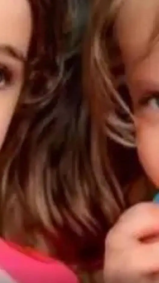 ai character: maira catelya background